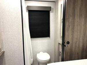 NUEVO RV ZINGER 390DB C-R-O-S-S-R-O-A-D-S 2025 DISPONIBLE PARA LA VENTA - Product Image 3