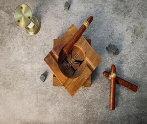 Cendrier en bois portable de vente chaude avec couvercle pour bureau maison voiture espace personnalisé pour cigares et cendres par f s i - Product Image 4