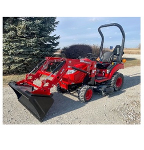 El tractor comercial Branson 2205H cuenta con un potente motor de 1007cc y un enganche de tres puntos de categoría 1. - Product Image 3