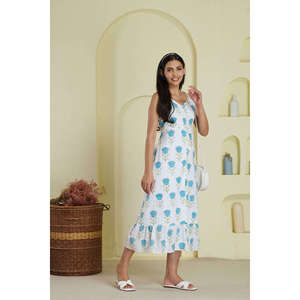 Robe à bretelles imprimée à la main Tulip Kiss - Robe de soirée élégante à fleurs, taille empire et volants pour femme (XS-XL) - Product Image 2