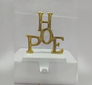 Soporte de Calcetines Navideños de Metal Dorado de Lujo Premium, Decoración Navideña para el Hogar - Product Image 1