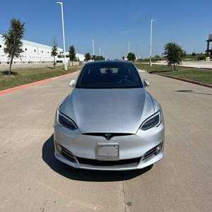 Sedán Eléctrico de Largo Alcance 2020 |   Tracción en las cuatro ruedas con motor dual |   Batería de 90 kWh |   FSD y Supercarga Gratuita Incluidas - Product Image 1