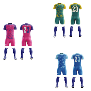 Último uniforme de fútbol Rosa barato personalizado camiseta de fútbol Venta caliente de la fábrica de Pakistán hecho a mano en Tailandia - Product Image 2