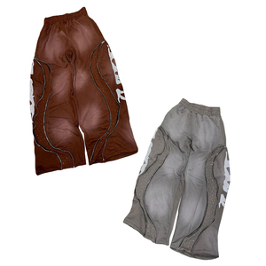 Sudadera con capucha y pantalones de chándal de invierno con parche bordado de dos piezas personalizado con apliques de algodón - Product Image 4