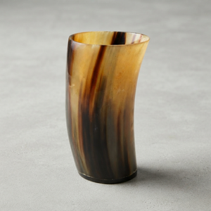 Verres à Tequila Artisanaux Écologiques de Qualité Supérieure en Corne de Buffle Polie, Forme Naturelle, Rustique et Moderne, Artisanat en CORNE - Product Image 6
