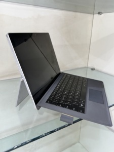 6th Gen bề mặt <span class=keywords><strong>Pro</strong></span> <span class=keywords><strong>4</strong></span> <span class=keywords><strong>Core</strong></span> <span class=keywords><strong>i5</strong></span> kinh doanh máy tính xách tay với 8GB RAM và 256GB SSD lưu trữ. - Product Image 5