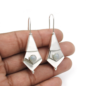 ต่างหูดูโบราณ 925 เงินสเตอร์ลิงธรรมชาติ Rainbow มูนสโตนต่างหูชาติพันธุ์โบฮีเมียนเครื่องประดับทําด้วยมือผู้ผลิตจํานวนมาก - Product Image 3