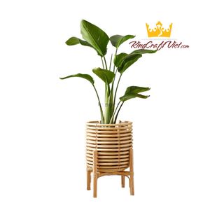 Venta al por mayor de soporte de plantas de ratán natural básico Vintage ecológico diseño minimalista decoración del hogar maceta hecha a mano Vietnam King Craft - Product Image 1