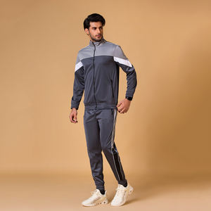 Conjunto Deportivo Personalizado 2026 para Hombre, Corte Ajustado, con Capucha y Pantalones, para Entrenamiento Deportivo de Invierno, Nueva Llegada - Product Image 6