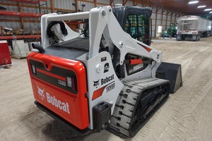 Chargeuse compacte sur chenilles T650 d'occasion, charge utile nominale de 9 tonnes, moteur TCM - Product Image 4