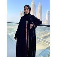 Vente chaude élégant Dubai Abaya haute qualité conceptions uniques pour les tenues de fête arabes tendance 2024 - Product Image 3