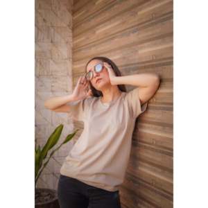 เสื้อยืดผู้หญิงขาวดำกาแฟ - Product Image 1