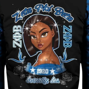 Chaqueta de Satén Azul y Blanca Zeta Phi Beta para Mujer, Ropa Griega de Hermandad, Bordado de Escudo ZPB 1920, Prenda Exterior Universitaria Premium - Product Image 5