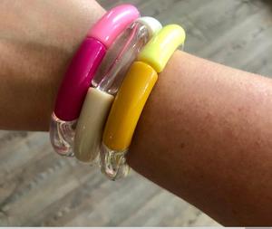 La mejor pulsera de moda de resina de calidad premium hecha a mano, exagerada, recién diseñada para uso en fiestas - Product Image 3