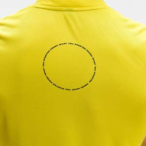 T-shirt de course en polyester compressé Dry-Fit pour l'exercice - Product Image 6