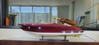 Riva Rivarama elegante soporte de vino de madera con luces LED exhibición de cedro de estilo náutico para Bar en casa o decoración de regalo de coleccionista