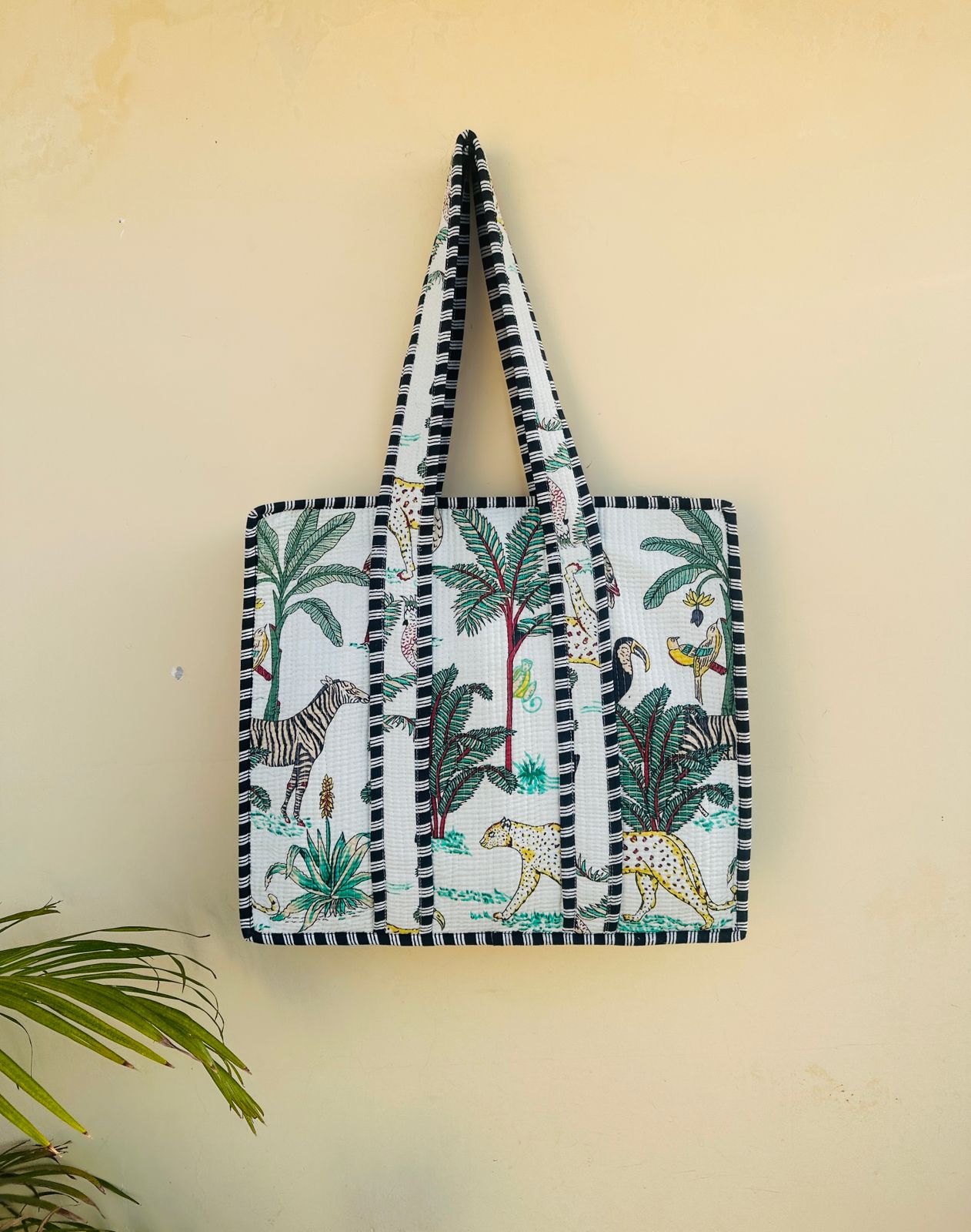 ตามที่แสดงในภาพ