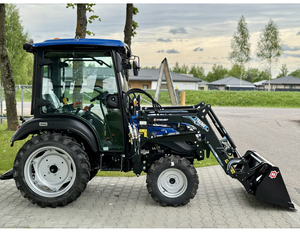 Tractor compacto SOLIS S26 HST de 26HP con cargador frontal, transmisión hidrostática 4WD, tractor diésel con cargador para granja en venta - Product Image 4