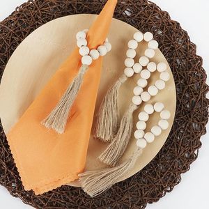 Anneaux de serviette en perles de bois de ferme avec perles en bois et élastiques Ajoutez une touche élégante à votre table à manger - Product Image 3