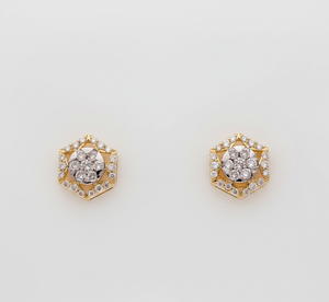 Boucles d'oreilles en diamant hexagonal en or pour femmes Bijoux d'anniversaire - Product Image 4