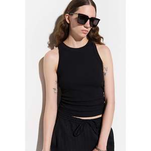Blusa Corta sin Mangas - Product Image 3