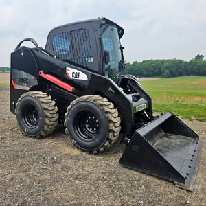 Envío Gratuito, Cargadora de Ruedas CATERPILLAR 249D, EROPS, Cabina con Calefacción y Aire Acondicionado. Acoplador Rápido. Cargador de Ruedas con Sistema Hidráulico Auxiliar - Product Image 1