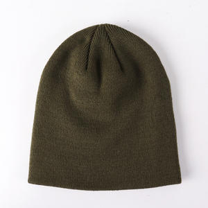 Bonnet d'hiver unisexe chaud avec logo personnalisé en acrylique gaufré uni Bonnet tricoté à revers Bonnet jacquard Bonnet tricoté pour le voyage - Product Image 1