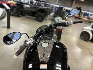 ขายดี รถมอเตอร์ไซค์ซูซูกิ บูเลเวิร์ด M109R 1783 ซีซี V2 4 จังหวะ รุ่นใหม่ ปี 2025 - 2026 พร้อมส่งออกทั่วโลก - Product Image 2