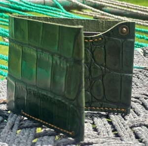 Handmade Cow Hide Leather Short <b>Wallet</b> for <b>Ladies</b> Fashion Style Crocodile Texture Pattern Open Closure Anti-Theft Feature Anwar - Product Image 2