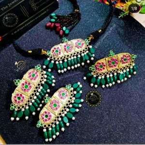 Anillo de Compromiso de Acero Inoxidable con Zirconia y Diseño Floral Único, Chapado en Platino de Dos Tonos, Estilo Moderno para Aniversario de Bodas - Product Image 5