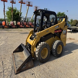 Chargeuses compactes Cat modèle 242D3 équipement durable de qualité supérieure pour les projets de construction - Product Image 3