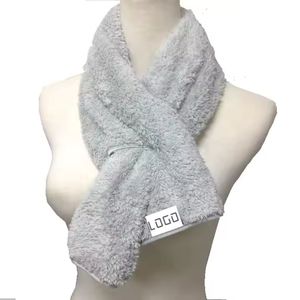 Toalla de entrenamiento de microfibra tejida de color sólido - Product Image 1