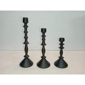 Juego de Portavelas de Hierro Negro Mate al por Mayor - Elegante Soporte para Velas Cónicas para Decoración de Bodas y Decoración de Hoteles, Disponible en 3 Tamaños - Product Image 1