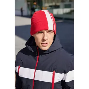 Berretto Invernale per Sport con Personalizzazione su Misura - Product Image 1
