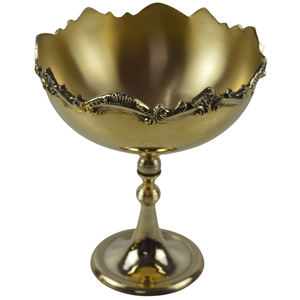 Trendy <b>Bowls</b> Gold Finishing Fully Brass Fruit and Dry Fruit <b>Bowl</b> Food Serving & Decoration <b>Mixing</b> Flower Shape Serving Dish - Product Image 4
