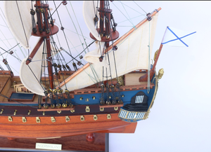 GIA NHIEN Modèle réduit de bateau nautique en bois peint en métal approuvé par le fabricant avec artisanat de haute qualité - Product Image 5