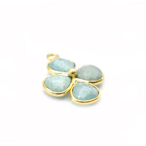 Encanto de diseño de flor de amazonita-Colgante de bisel chapado en oro con piedras preciosas en forma de corazón, colgante pequeño de cuatro piedras para la fabricación de joyas - Product Image 2