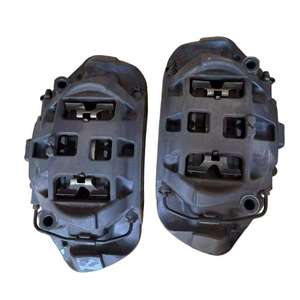 Calibradores de Freno Delanteros de Cuatro Pistones de Alta Calidad Aptos para Porsche Cayenne 17-23 9Y0615123 9Y0615124 958351421 - Product Image 2