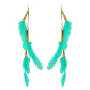 Tip Top Fashions 1310972B Pendientes de plumas verdes Estilo vintage Chapado en oro Patrón geométrico Corte princesa Diamante Perla Aro - Product Image 1