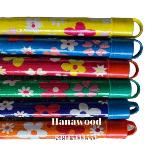Vietnam conçu PVC manche de balai en bois pas cher fleur pelle vadrouille bâton nettoyage tête en plastique sac d'emballage haute balais pelles à poussière - Product Image 1