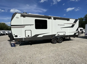 Camping-cars et caravanes d'occasion 3 mois d'utilisation 2025 2024 Forest River ROCK_WOOD SIGNATURE 8263_MBR - Product Image 3