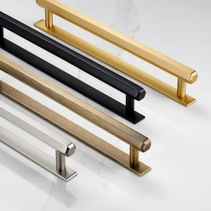 Tirador de puerta de estilo europeo de lujo con acabado chapado en oro y tornillos disponibles a precio de exportación - Product Image 5