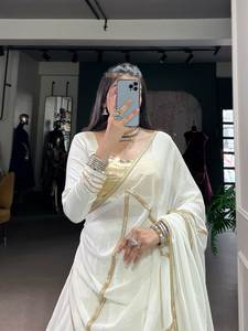 6 MTR énorme Flair couleur vive pur rayonne tissu haute qualité Lehenga ensembles en gros/mariée spéciale à la mode tenue à vendre - Product Image 6