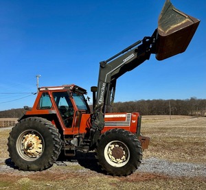 Tractor de Ruedas FIAT 160-90 4WD para Maquinaria Agrícola con Componentes Principales: Bomba, Motor, Caja de Cambios - Product Image 4