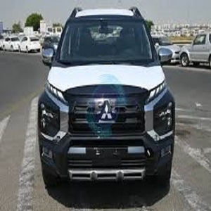 (F&2) Camioneta Mitsubishi L200 Doble Cabina GL 2.4L Diésel 4x4 Usada, Año 2025 - Product Image 1