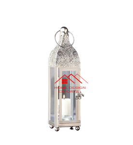 Lanterne en métal fini argenté au design attrayant au prix de gros Lanterne en métal pour la décoration intérieure Lanterne en métal - Product Image 1