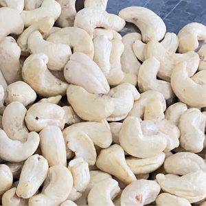 Usine de confiance Noix de cajou biologiques Ww210 Ww240 Ww320 Santigo Usine au Vietnam Emballage personnalisé - Product Image 1