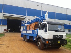 Xe tải gắn máy khoan thủy lực cho nam giới giá tốt nhất BƠM BÙN lên đến 300-350 mét máy khoan sâu - Product Image 5