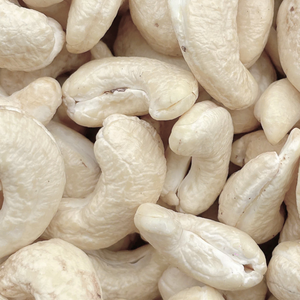 Proveedor Confiable de Vietnam, Nueces de Anacardo Tostadas, Nueces de Anacardo Crudas, Exportadas a Dubái, UE, Medio Oriente - Product Image 1