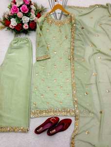 ชุดเสื้อท็อป-กางเกงพลัซโซพร้อมผ้าคลุมไหล่ ดีไซน์ใหม่จาก Tennecy สำหรับงานปาร์ตี้ Diwali ผลิตจากผ้าไหม Jimmy Chu แท้ ดีไซน์แบบกลับด้านได้ - Product Image 6